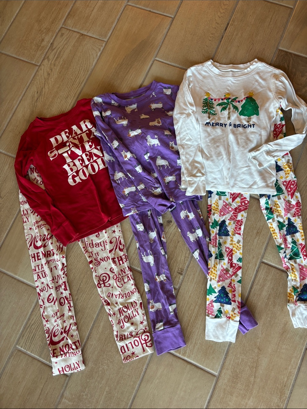 Girl’s bundle Halloween and Christmas Old navy pajamas size 8